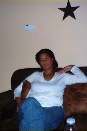 Ce soir, un verre et des confidences 🍷 Aminata - rencontre-Cougar-Toulon