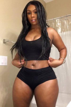 Terminer la soirée chaudement Maya - rencontre-Milf-Toulouse