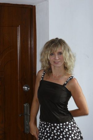 Clémence - rencontre-Libertine-Avignon