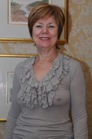 Elvira - rencontre-Cougar-Aubervilliers