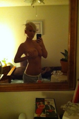 Salomé - rencontre-Naturiste-Reims