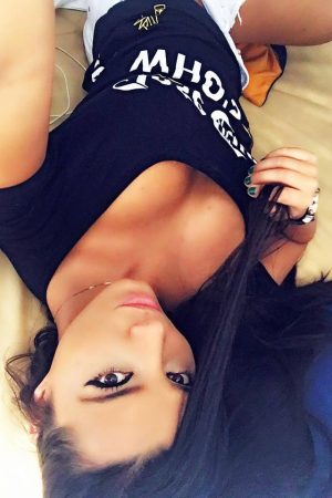 Julia - rencontre-Teen-Martigues